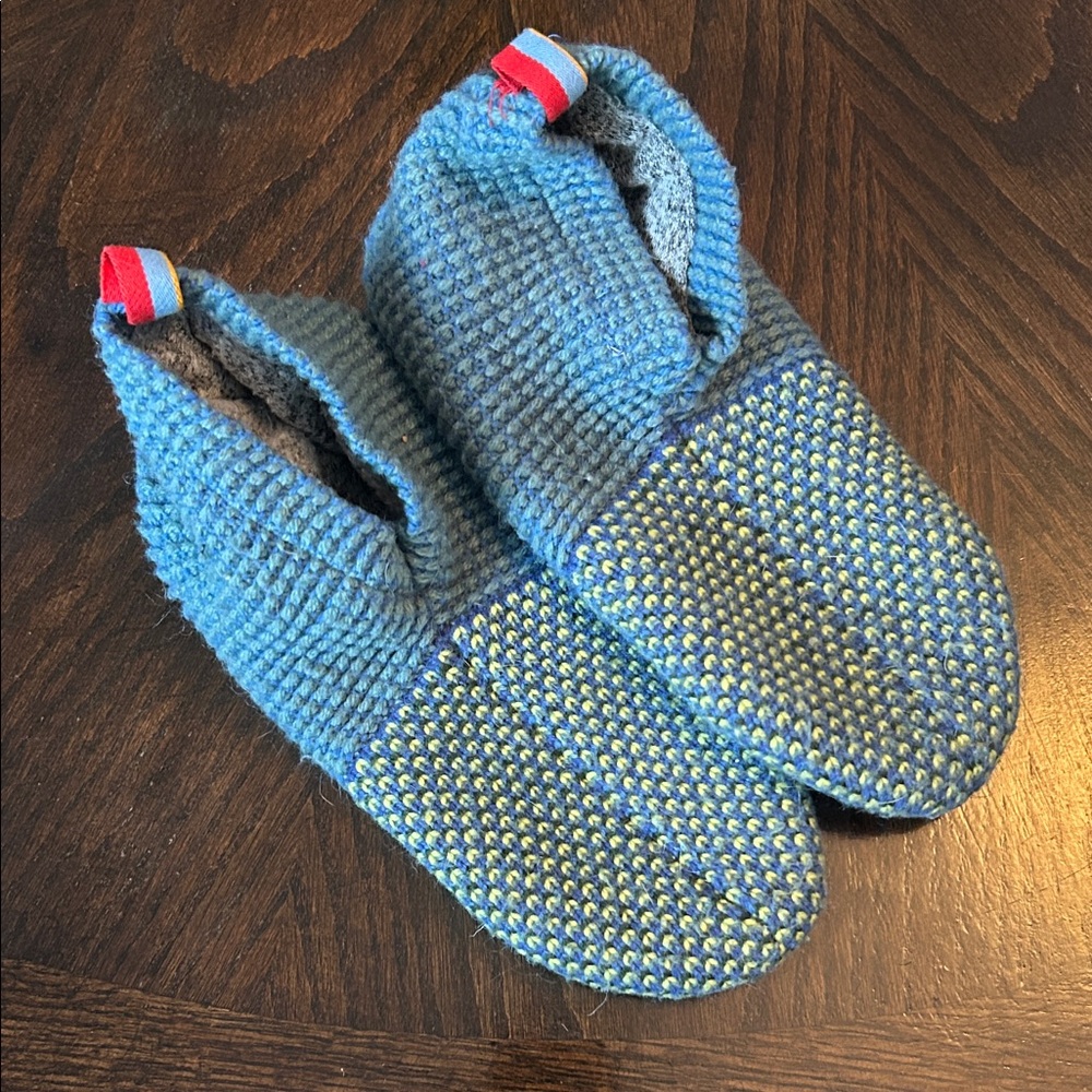 Bombas Grippers Slippers - Small